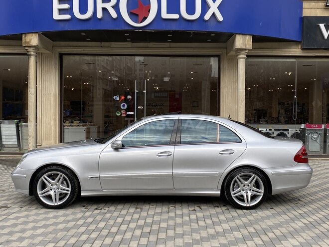 Mercedes E 240 2003, 230,000 km - 2.6 l - Bakı