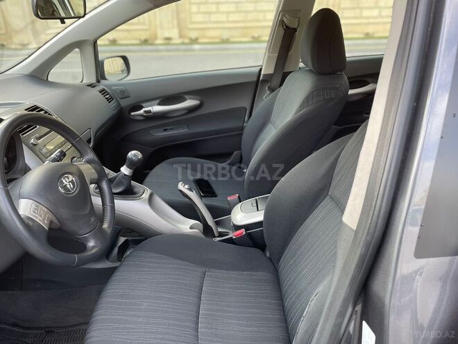 Toyota Auris 2008, 170,000 km - 1.4 l - Bakı