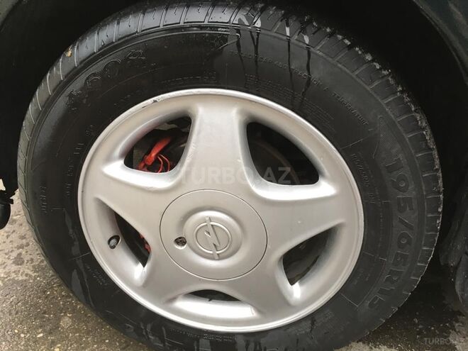 Opel Astra 2000, 312,529 km - 1.6 l - Sumqayıt