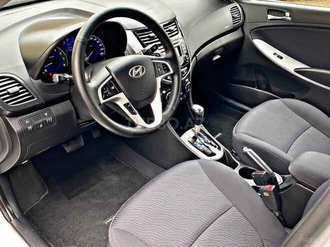 Hyundai Accent 2014, 60,000 km - 1.6 l - Bakı