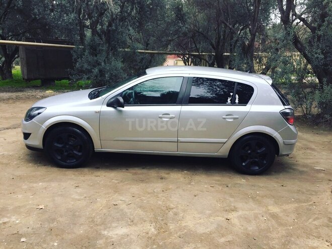 Opel Astra 2008, 237,000 km - 1.3 л - Bakı