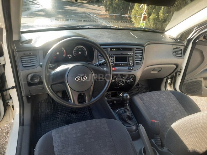 Kia Rio 2009, 139,000 km - 1.4 l - Balakən
