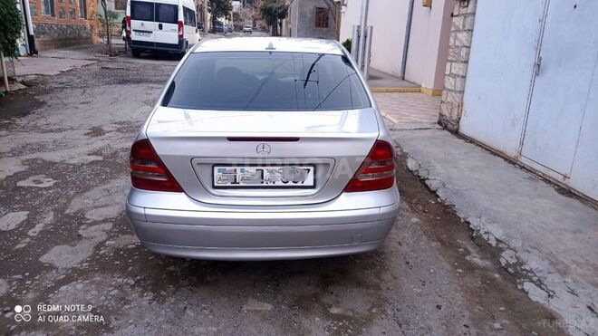 Mercedes C 220 2000, 357,234 km - 2.2 л - Gəncə