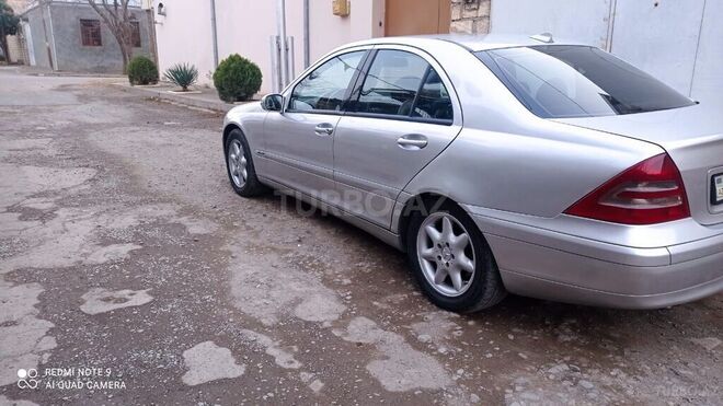 Mercedes C 220 2000, 357,234 km - 2.2 л - Gəncə
