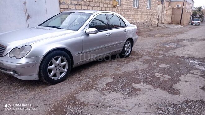 Mercedes C 220 2000, 357,234 km - 2.2 л - Gəncə