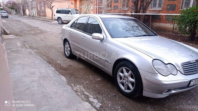 Mercedes C 220 2000, 357,234 km - 2.2 л - Gəncə