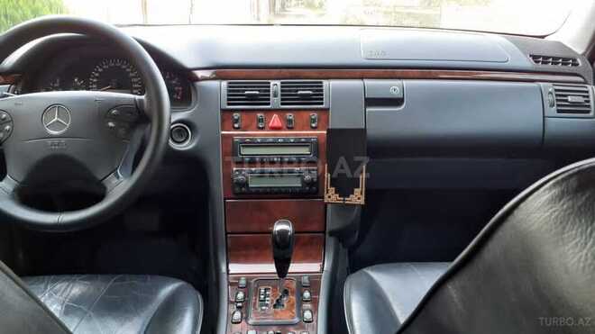 Mercedes E 240 2000, 340,000 km - 2.6 л - Bakı