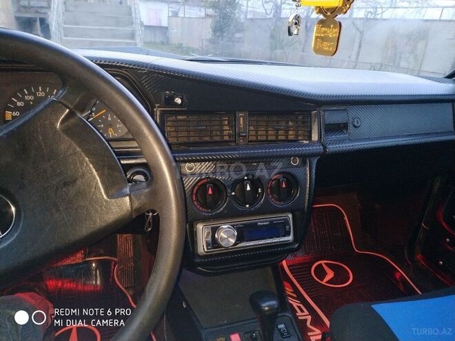 Mercedes 190 1990, 434,651 km - 2.3 l - Biləsuvar