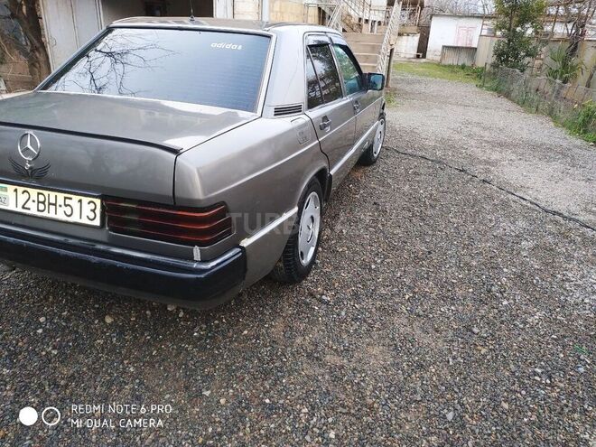 Mercedes 190 1990, 434,651 km - 2.3 l - Biləsuvar