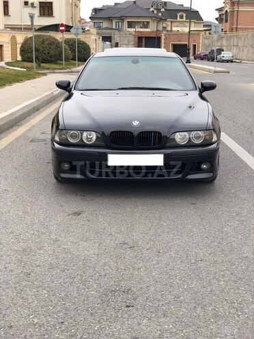 BMW 525 2002, 243,000 km - 2.5 l - Bakı
