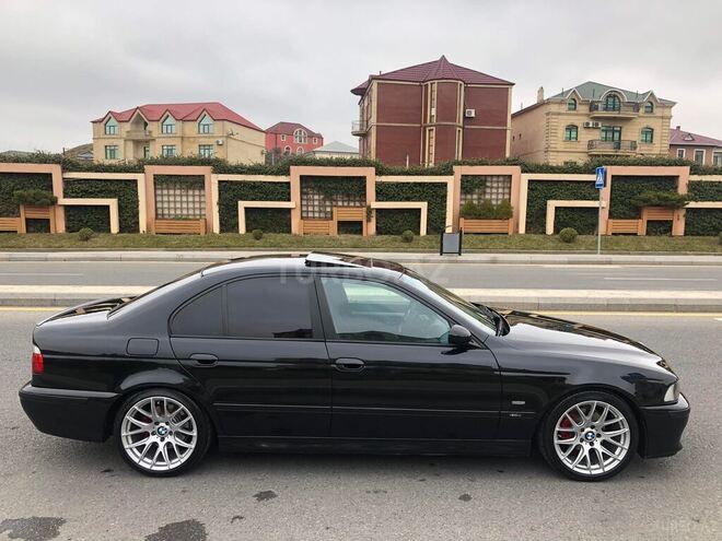 BMW 525 2002, 243,000 km - 2.5 l - Bakı