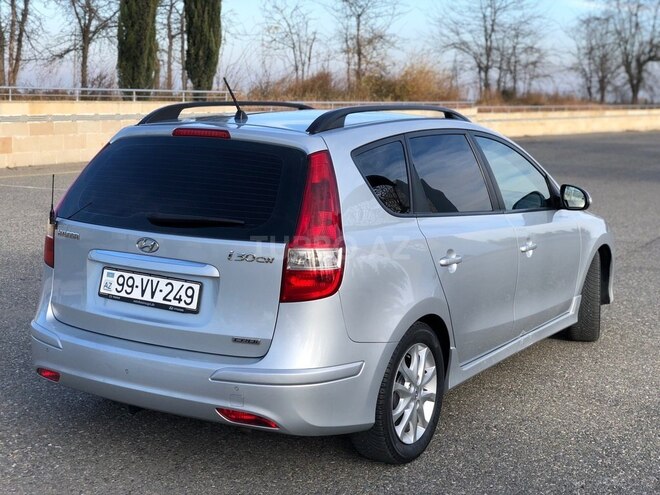 Hyundai i30 2011, 178,000 km - 1.6 л - Bərdə