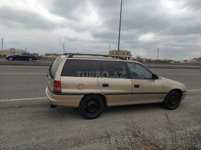 Opel Astra 1997, 352,260 km - 1.6 л - Bakı