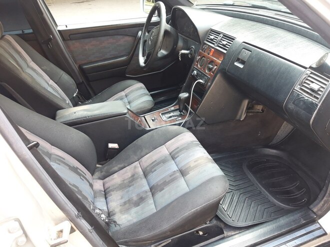 Mercedes C 180 1994, 345,685 km - 1.8 l - Gəncə