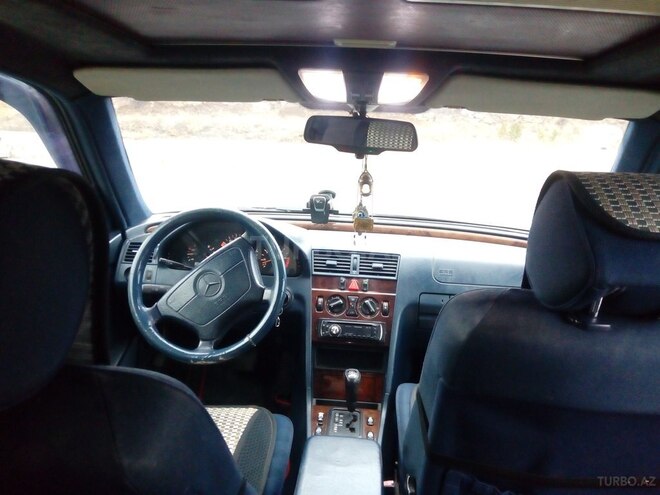 Mercedes C 250 1997, 500,000 km - 2.5 l - Bakı