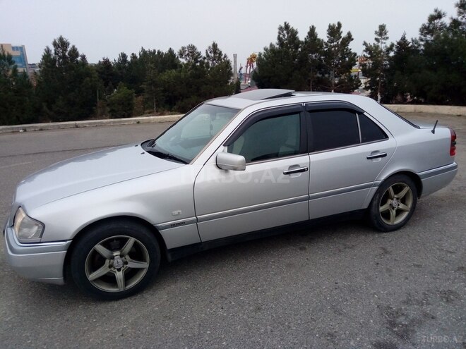 Mercedes C 250 1997, 500,000 km - 2.5 l - Bakı