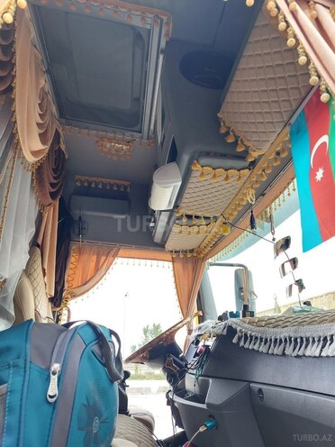 Mercedes Axor 2533 2008, 906,547 km - 7.5 l - Göyçay