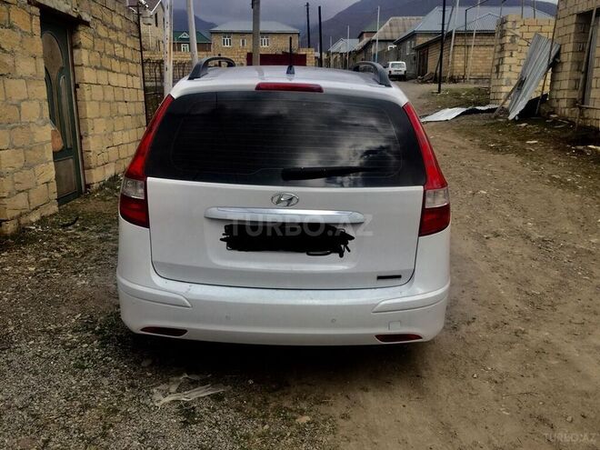 Hyundai i30 2011, 147,230 km - 1.6 l - İsmayıllı
