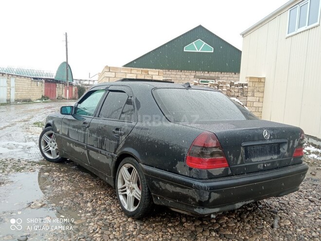 Mercedes C 240 1998, 238,412 km - 2.4 l - Xudat