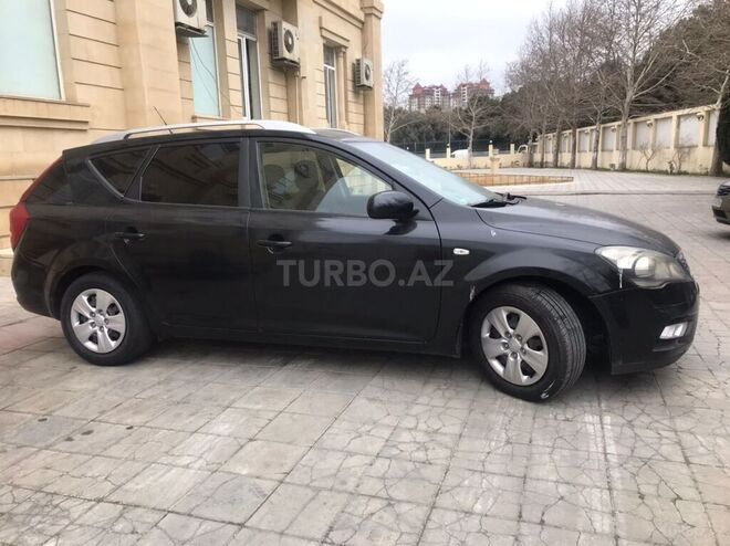 Kia Ceed 2011, 260,000 km - 1.4 l - Bakı