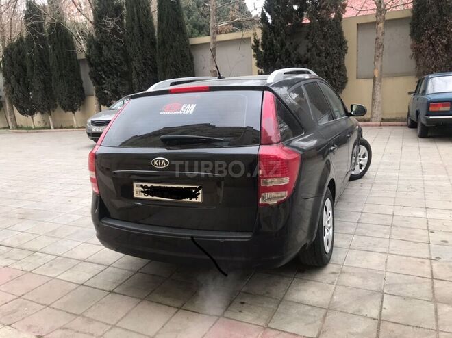 Kia Ceed 2011, 260,000 km - 1.4 l - Bakı