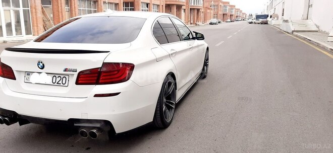 BMW 528 2013, 190,000 km - 2.0 л - Gəncə