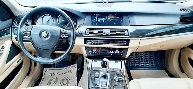 BMW 528 2013, 190,000 km - 2.0 л - Gəncə