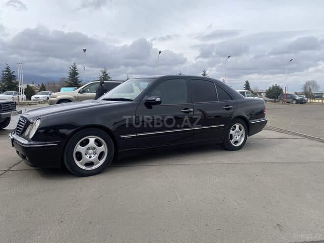 Mercedes E 320 2000, 180,200 km - 3.2 l - Gəncə