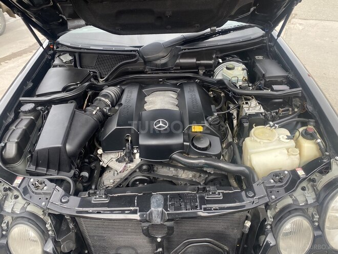 Mercedes E 320 2000, 180,200 km - 3.2 l - Gəncə