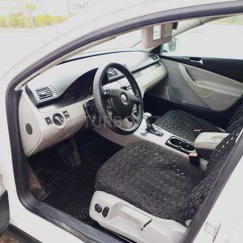 Volkswagen Passat 2006, 297,584 km - 2.0 l - Bakı