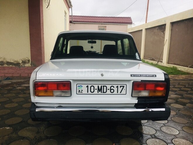 LADA (VAZ) 2107 2003, 50,000 km - 1.6 l - Şabran