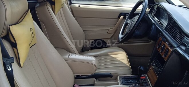 Mercedes 190 1993, 350,364 km - 2.0 l - Bakı
