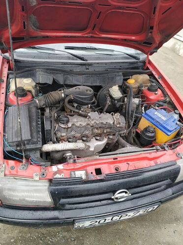 Opel Astra 1993, 200,000 km - 1.8 л - Mingəçevir