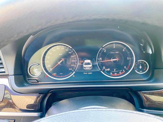 BMW 520 2014, 220,000 km - 2.0 l - Bakı
