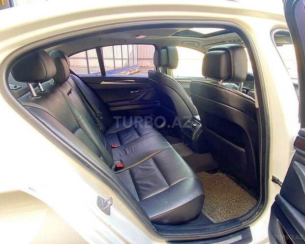 BMW 520 2014, 220,000 km - 2.0 l - Bakı
