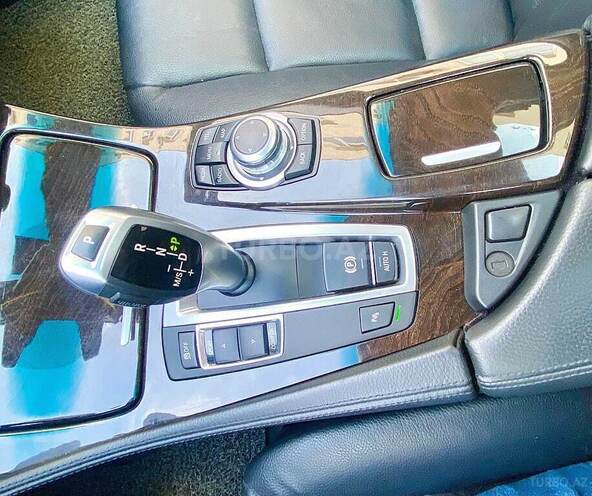 BMW 520 2014, 220,000 km - 2.0 l - Bakı