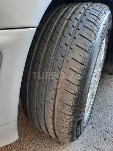 Mercedes E 220 2001, 150,000 km - 2.2 л - Bakı
