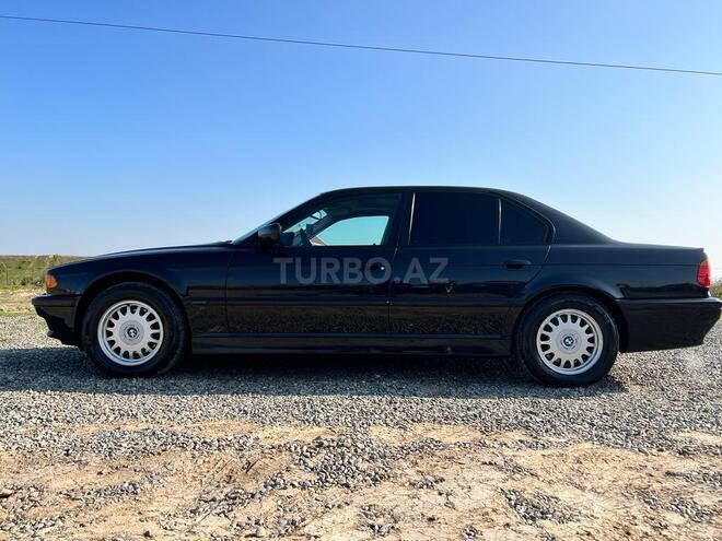 BMW 728 1999, 354,879 km - 2.8 l - Füzuli