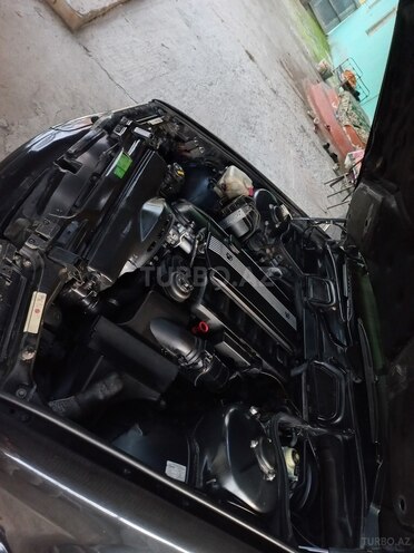 BMW 728 1999, 354,879 km - 2.8 l - Füzuli