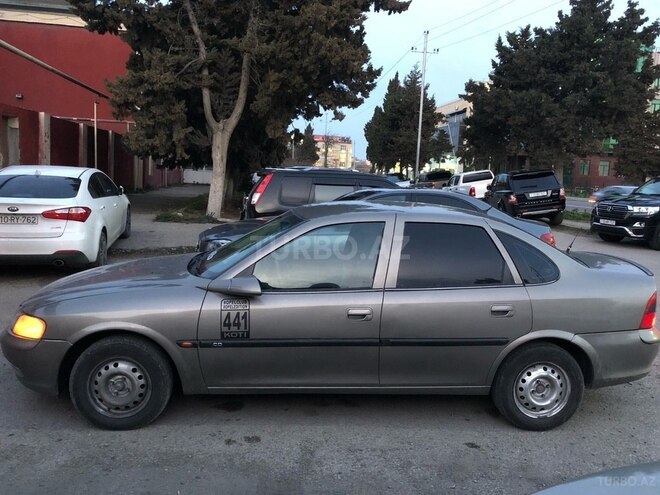 Opel Vectra 1997, 350,000 km - 1.6 l - Bakı