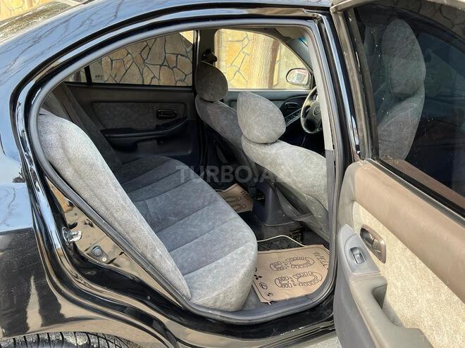 Hyundai Elantra 2003, 165,300 km - 2.0 l - Bakı
