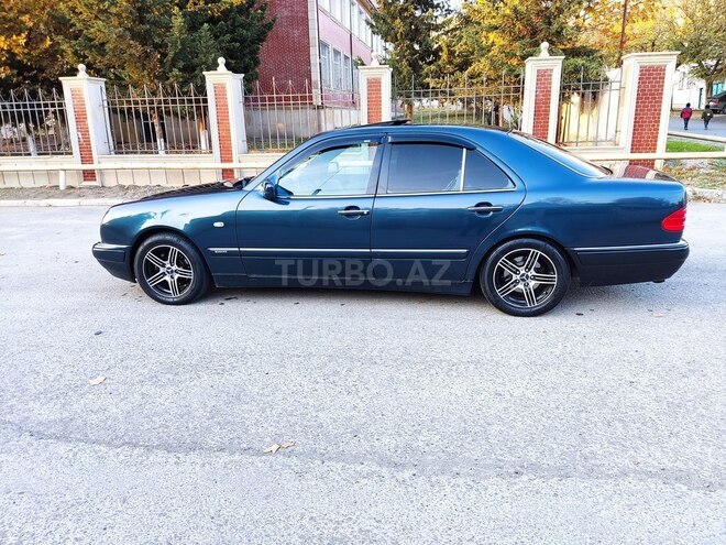 Mercedes E 230 1996, 450,000 km - 2.3 л - Mingəçevir