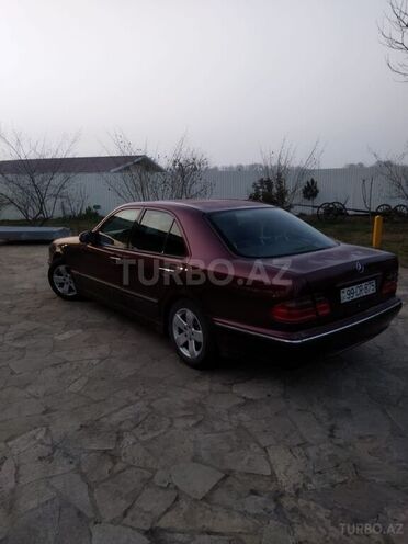 Mercedes E 200 2000, 240,000 km - 2.0 л - Bakı
