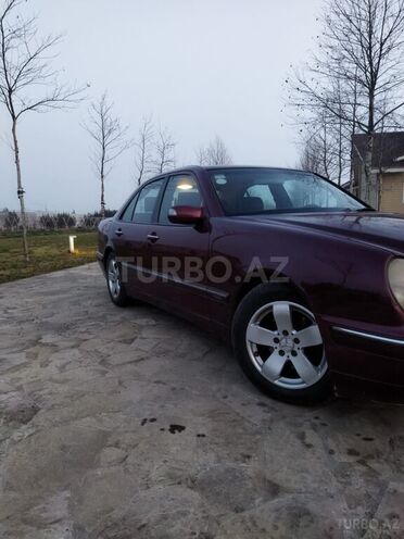 Mercedes E 200 2000, 240,000 km - 2.0 л - Bakı