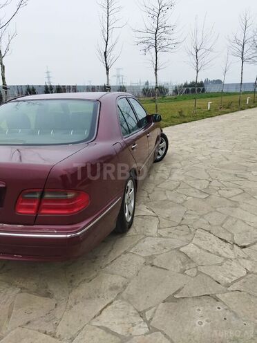 Mercedes E 200 2000, 240,000 km - 2.0 л - Bakı