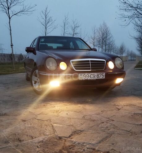 Mercedes E 200 2000, 240,000 km - 2.0 л - Bakı