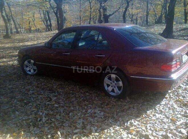 Mercedes E 200 2000, 240,000 km - 2.0 л - Bakı