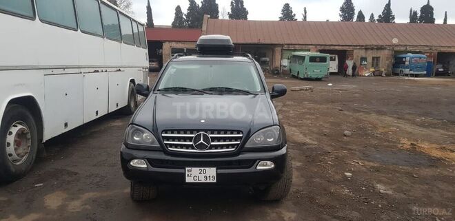 Mercedes  1999, 226,000 km - 4.3 l - Gəncə