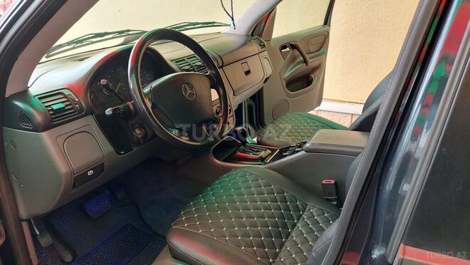 Mercedes  1999, 226,000 km - 4.3 l - Gəncə