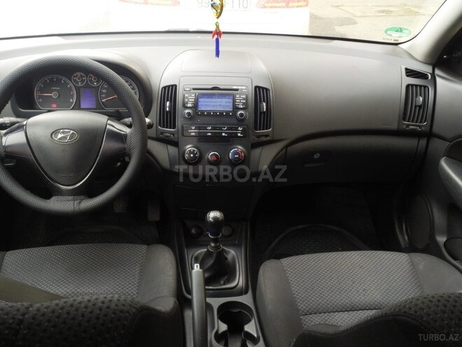 Hyundai i30 2008, 158,000 km - 1.4 л - Bakı